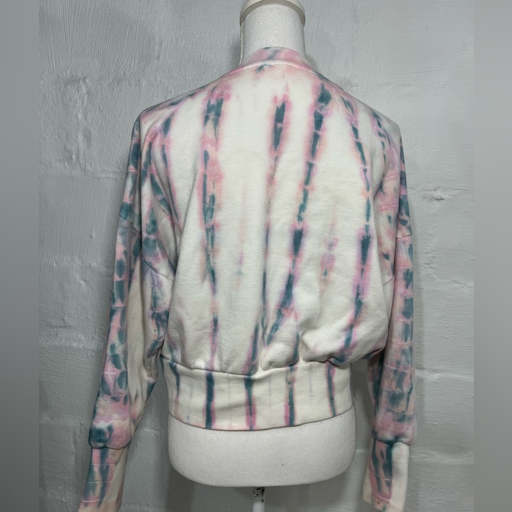OLD NAVY CROPPED TIE DYED SWEATSHIRT - Picture 12 of 14